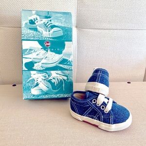 NWT, Gap Denim Jeans Sneakers